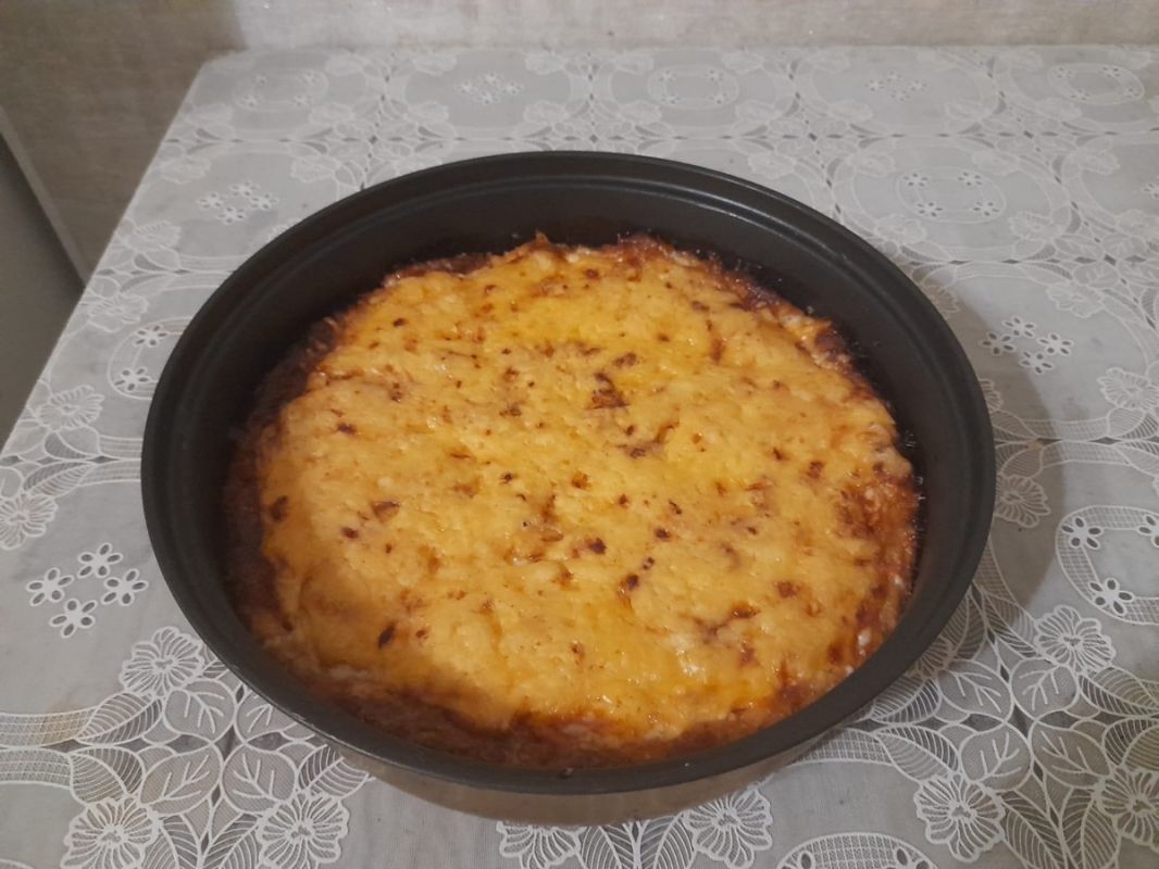 Новый взгляд на любимое блюдо: пицца с творожным тестом