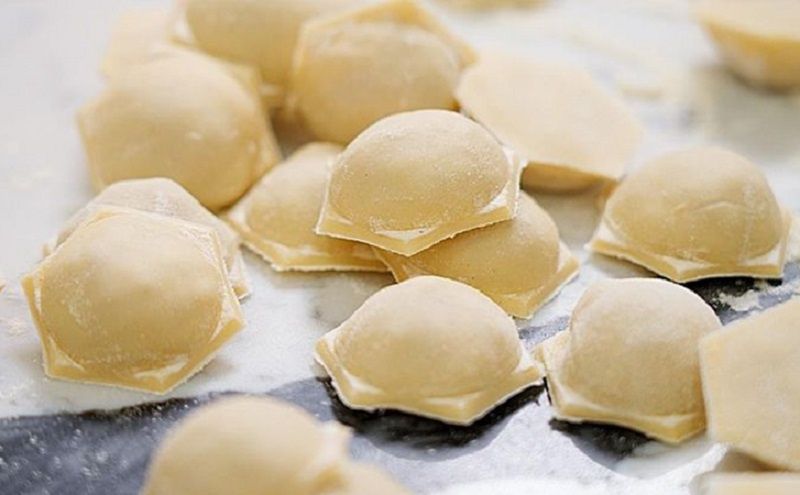 Как сделать идеальное тесто для пельменей: секреты от лучших кулинаров