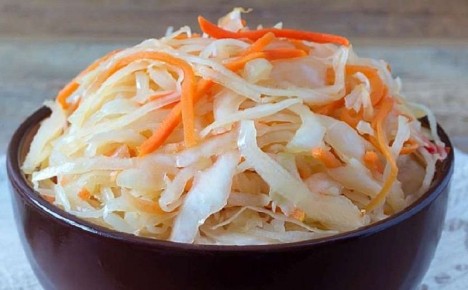 Квашеная капуста: осенний деликатес, который согревает зимой