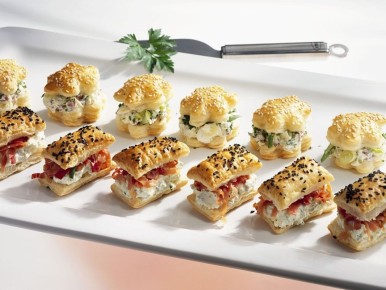 Вкусные закуски из слоеного теста, которые удивят ваших гостей