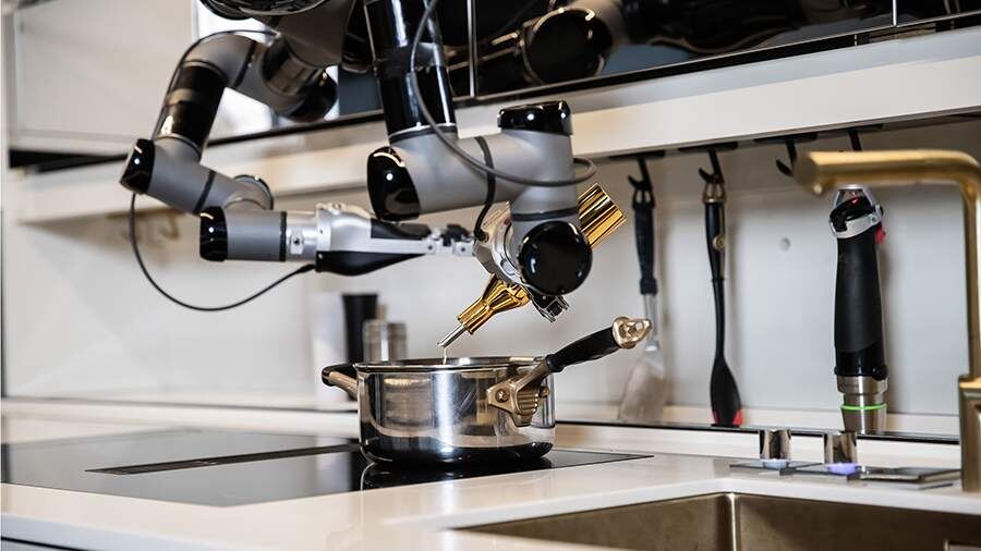 Искусственный интеллект в роли шеф-повара: ресторан будущего в Дубае