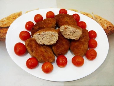 Как приготовить нежные мясные котлеты, которые понравятся всем