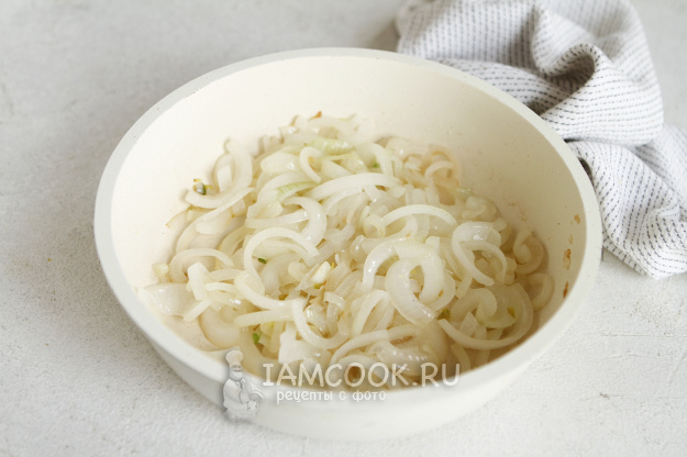 Лук как натуральный усилитель вкуса для мяса и рыбы