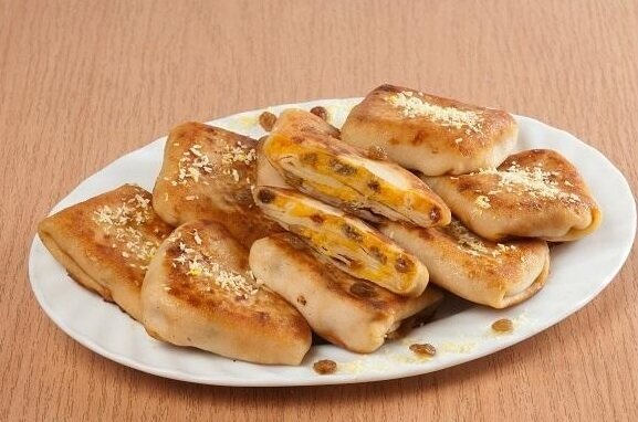 Потрясающие тыквенные блинчики с изюмом: просто и вкусно