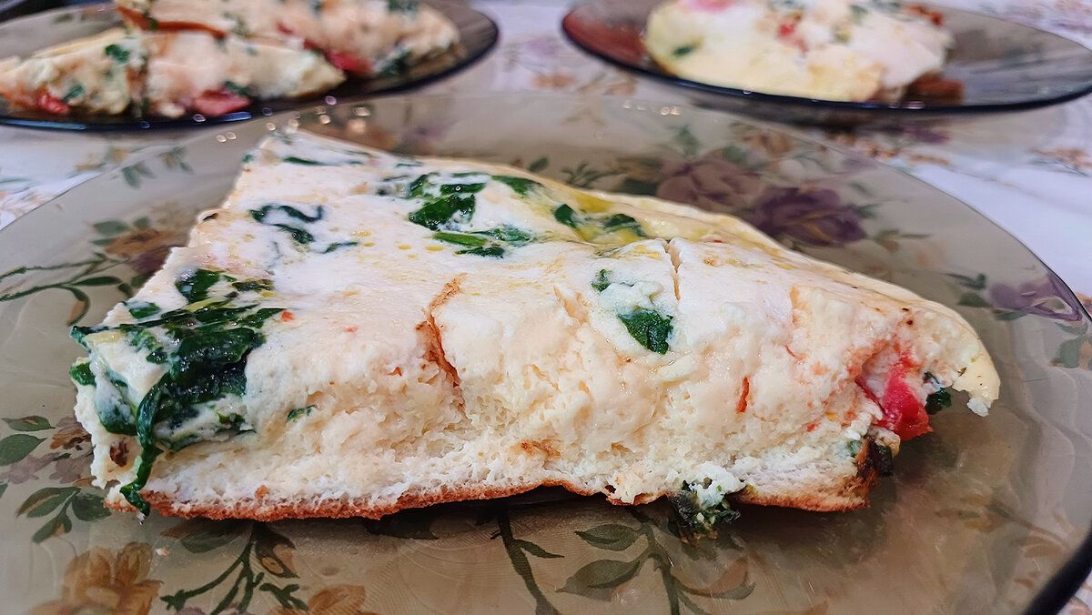 Ароматный омлет со шпинатом: идеальное решение для быстрого завтрака