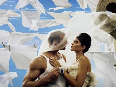 Тридцать лет восхитительных изображений: Как кофейный календарь Lavazza стал иконой искусства