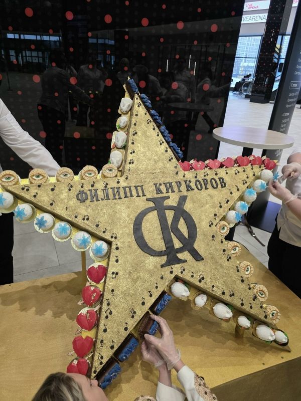 Курская кондитер создала уникальную коллекцию десертов для концертов Киркорова