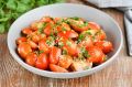 Закусочные помидоры за 10 минут: секрет быстрой заправки