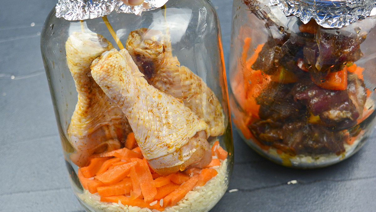 Шашлык в банке: простой рецепт с гарниром