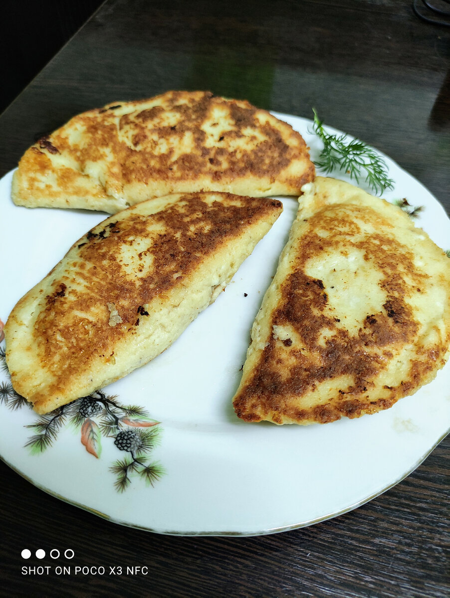 Доступный кето-рецепт: пирожковое тесто без моцареллы