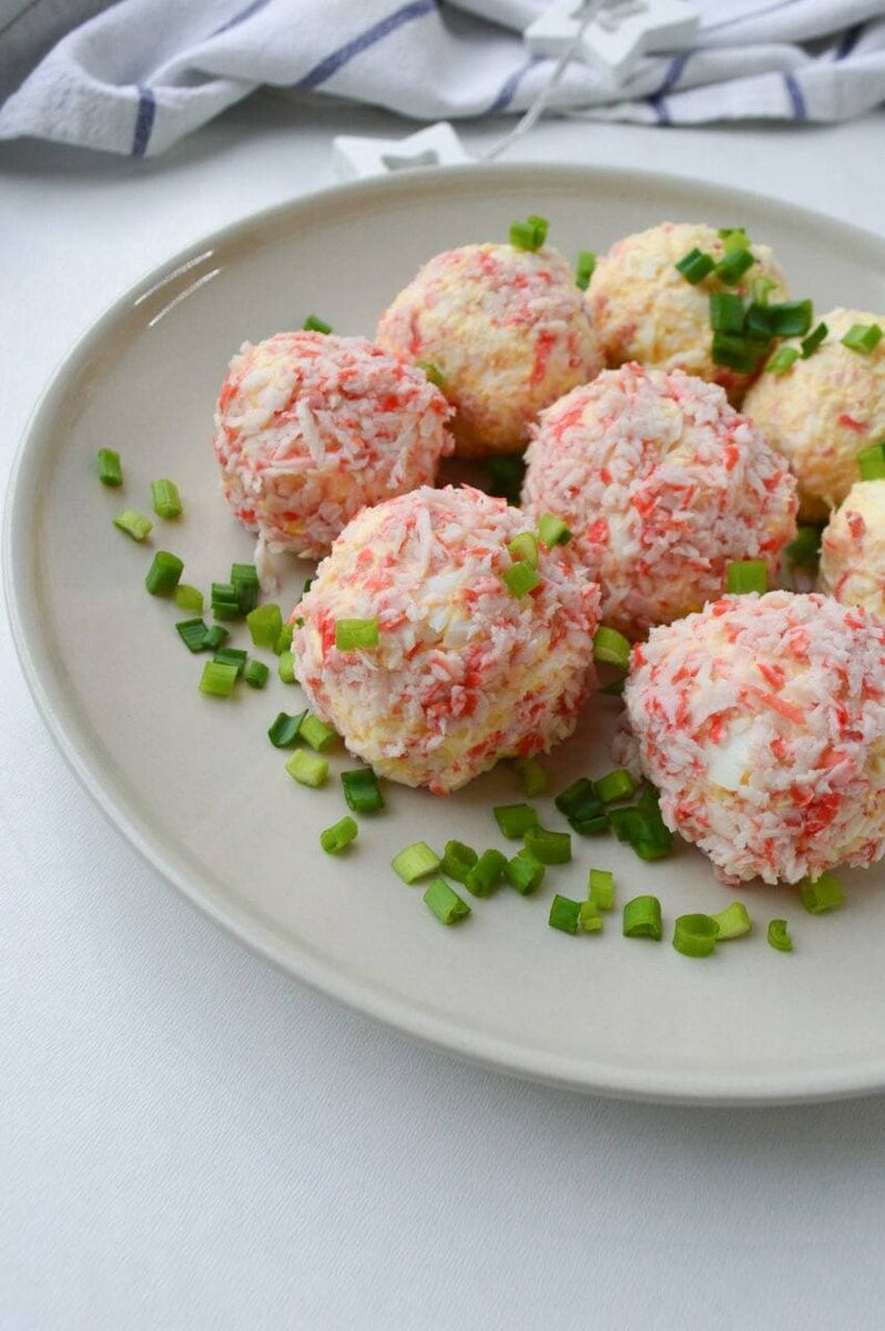 Сырные шарики с крабом: бюджетный хит для вашего стола