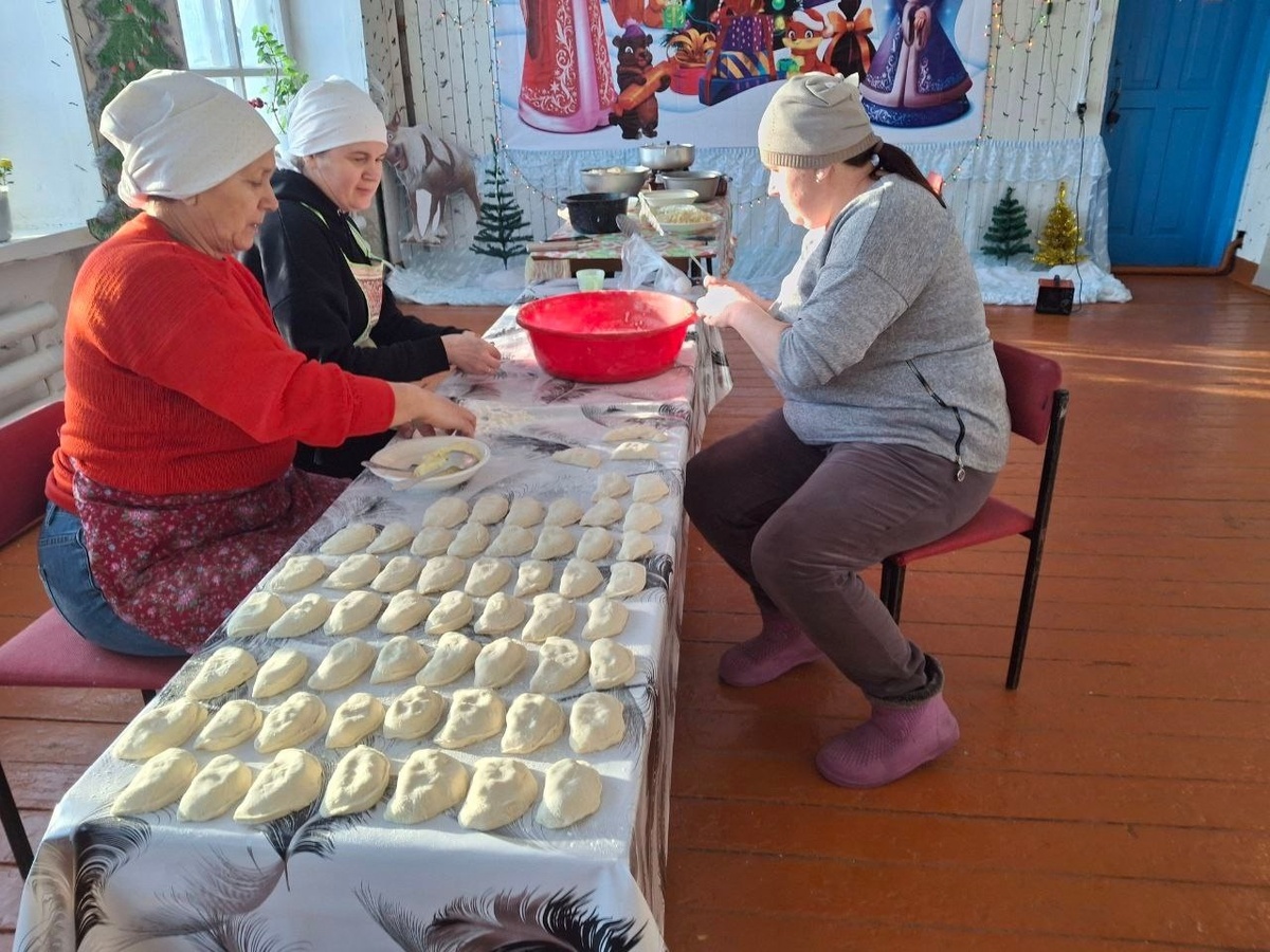 Вареники, которые объединяют: мастер-класс в Алексеевском Доме культуры