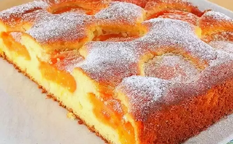 Летний пирог с абрикосами: секреты новой шарлотки
