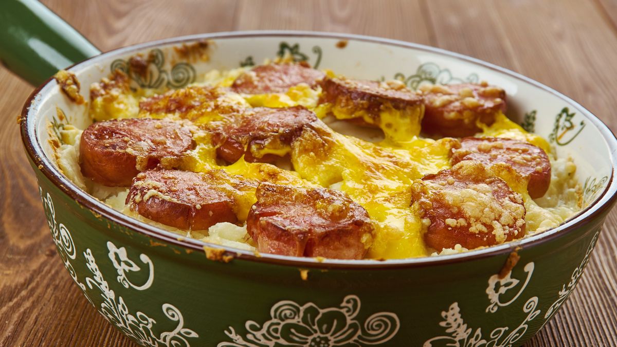 Необычная картофельная запеканка: как порадовать семью новым вкусом