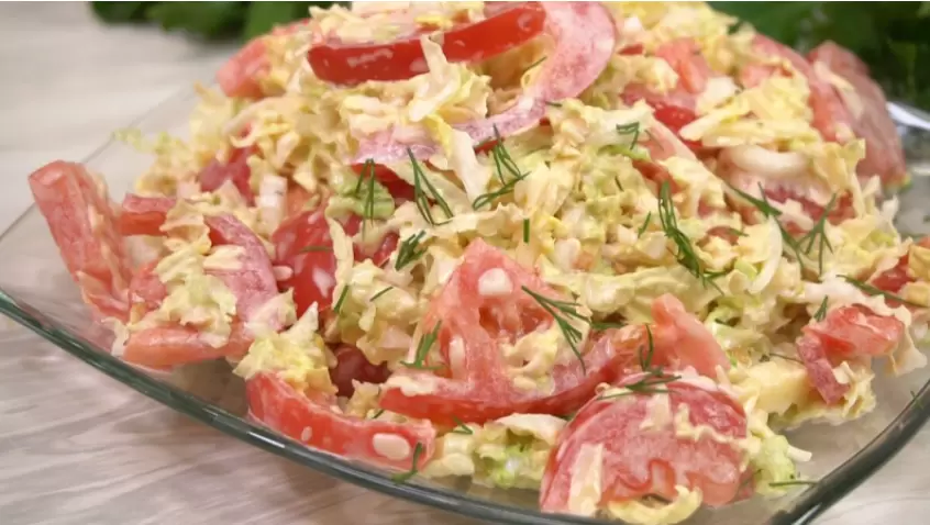 Салат «Ежедневный»: простой и вкусный рецепт с двумя уникальными заправками