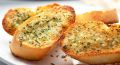 Чесночные гренки и курник: кулинарные хитрости для уютного вечера