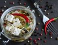 Как приготовить маринованную фету для новогоднего стола