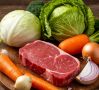 Тушеная капуста с мясом: уютное блюдо для холодных вечеров