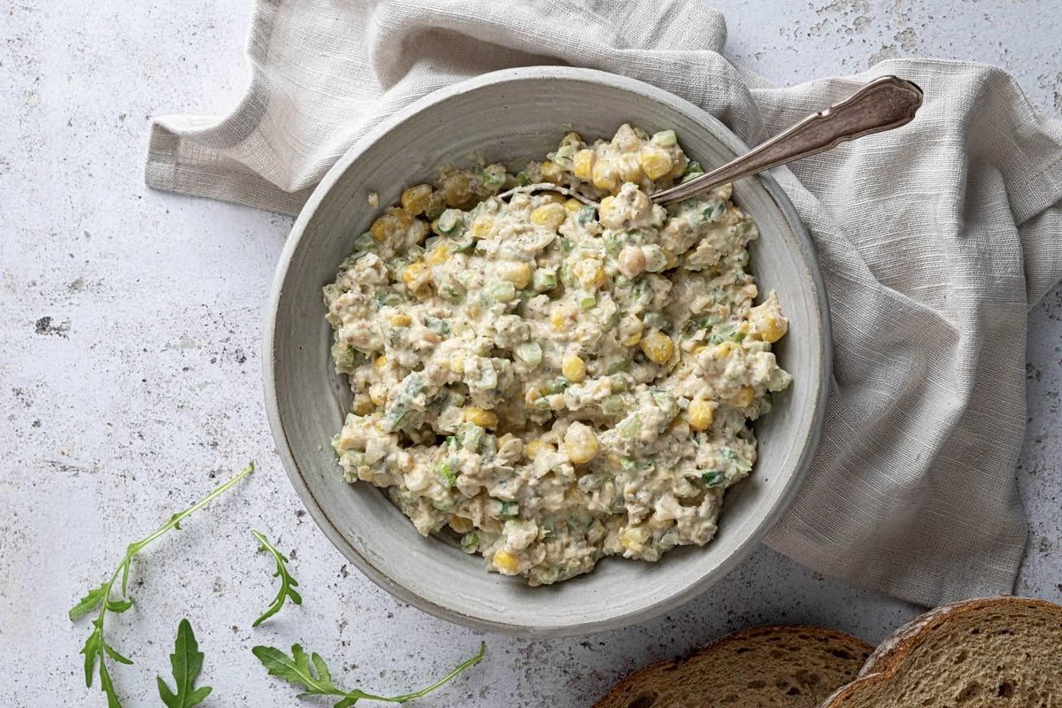 Как разнообразить праздничные блюда: вкусные замены майонезу
