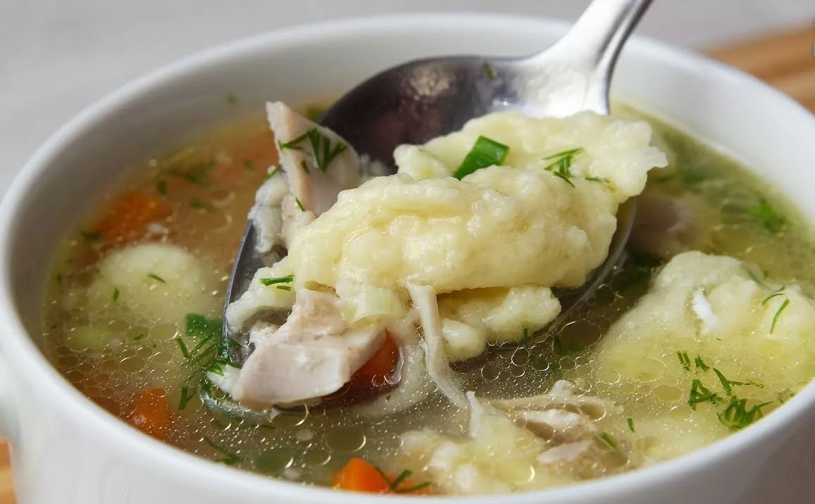 Куриный суп с картошкой и клецками: простой рецепт для уютного ужина